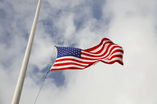 How to Fly a Flag Correctly on Memorial Day: A Homeowner's Practical Guide